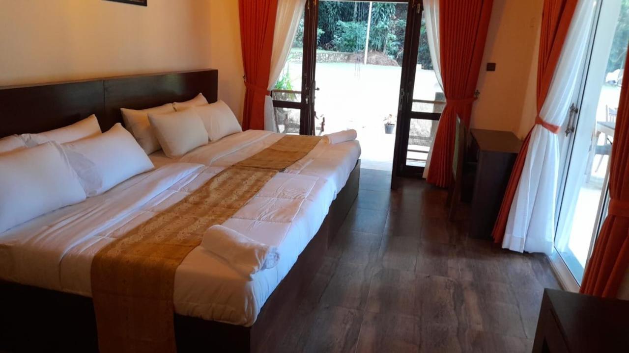 Villa D55 Kandy Bagian luar foto